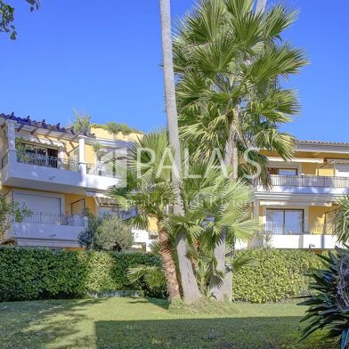 Appartement 1 pièces 550000 €