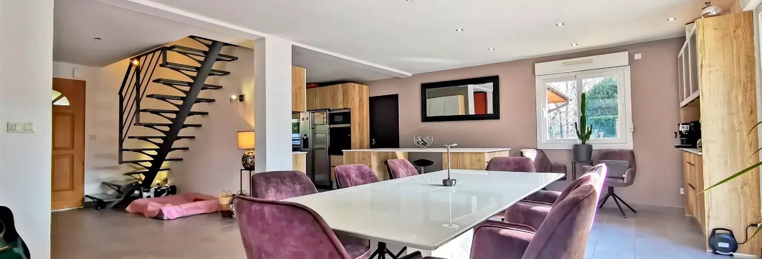 Maison 10 Pièces 352 m² à vendre à Neydens (74160)