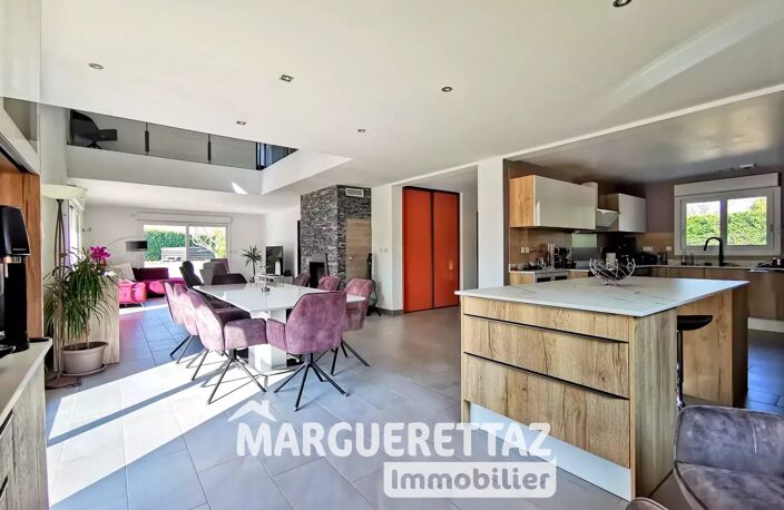 Propriété 10 pièces - 352,81 m² habitables - avec piscine et jac — photo 3