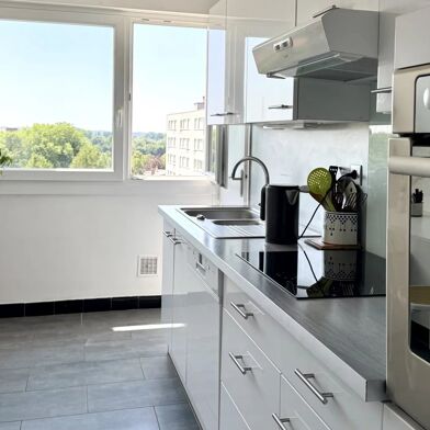 Appartement 5 pièces 139100 €