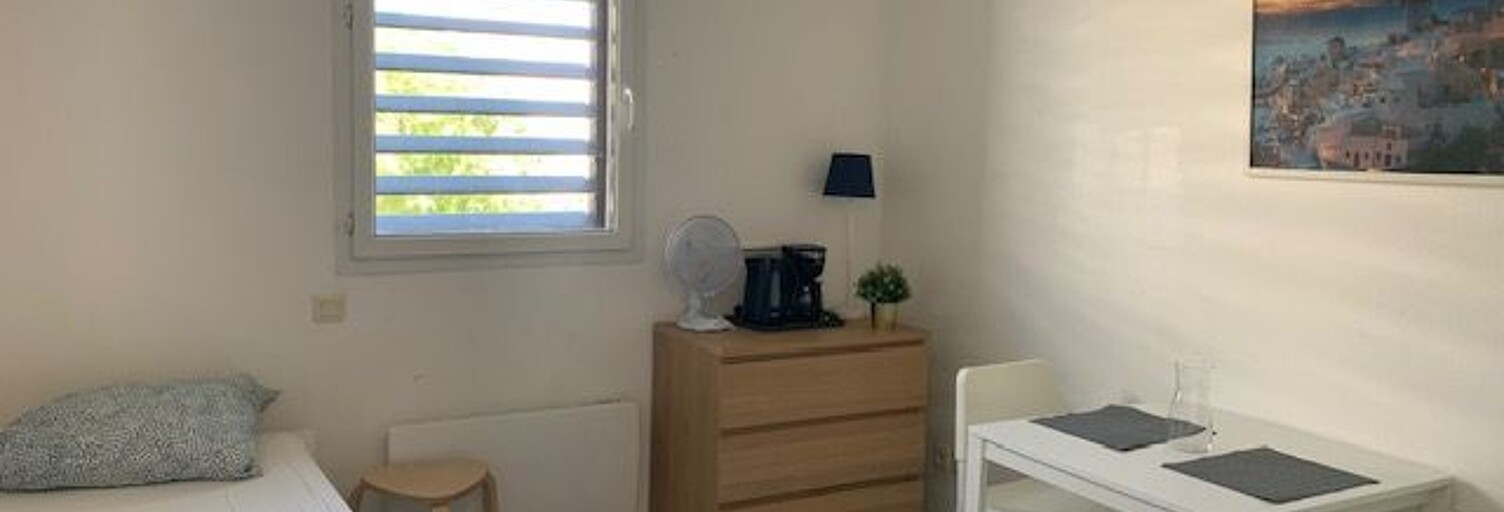 Appartement 1 Pièce 18 m² à louer à Nîmes (30000)