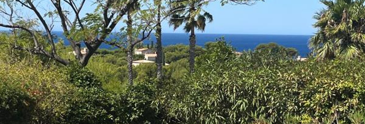 Maison 4 Pièces 80 m² à vendre à Saint-Cyr-sur-Mer (83270)