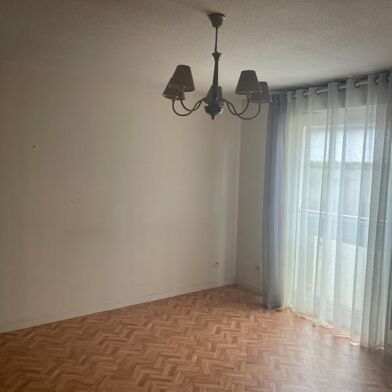Appartement 3 pièces 540 €