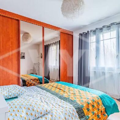 Maison 8 pièces 682500 €