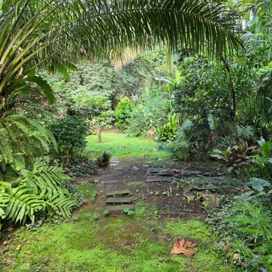 Maison 9 pièces 647660 €