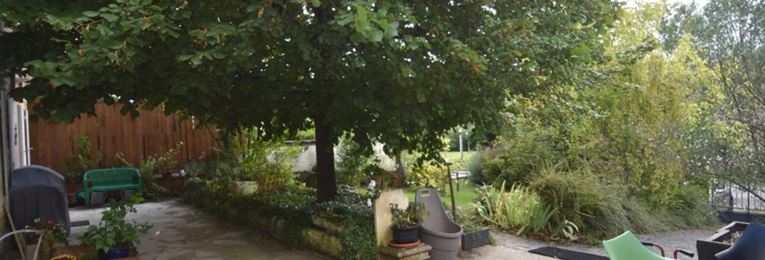 Maison 7 Pièces 137 m² à vendre à Chauffailles (71170)