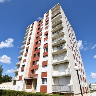 Appartement 4 pièces 82000 €