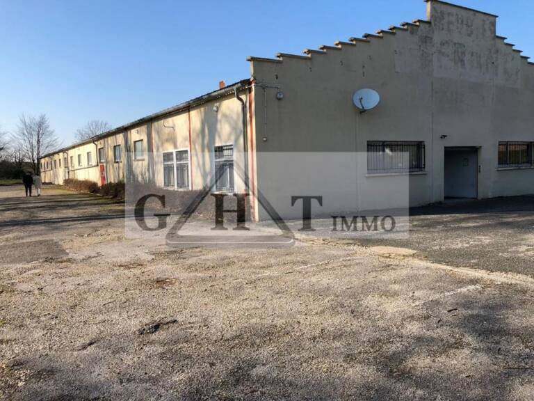 ENTREPOT A VENDRE 1300 M² BELLANCOURT — photo 1