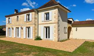 Maison 6 Pièces 177 m² à vendre à Carignan-de-Bordeaux (33360)