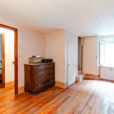 Maison 4 pièces 74900 €