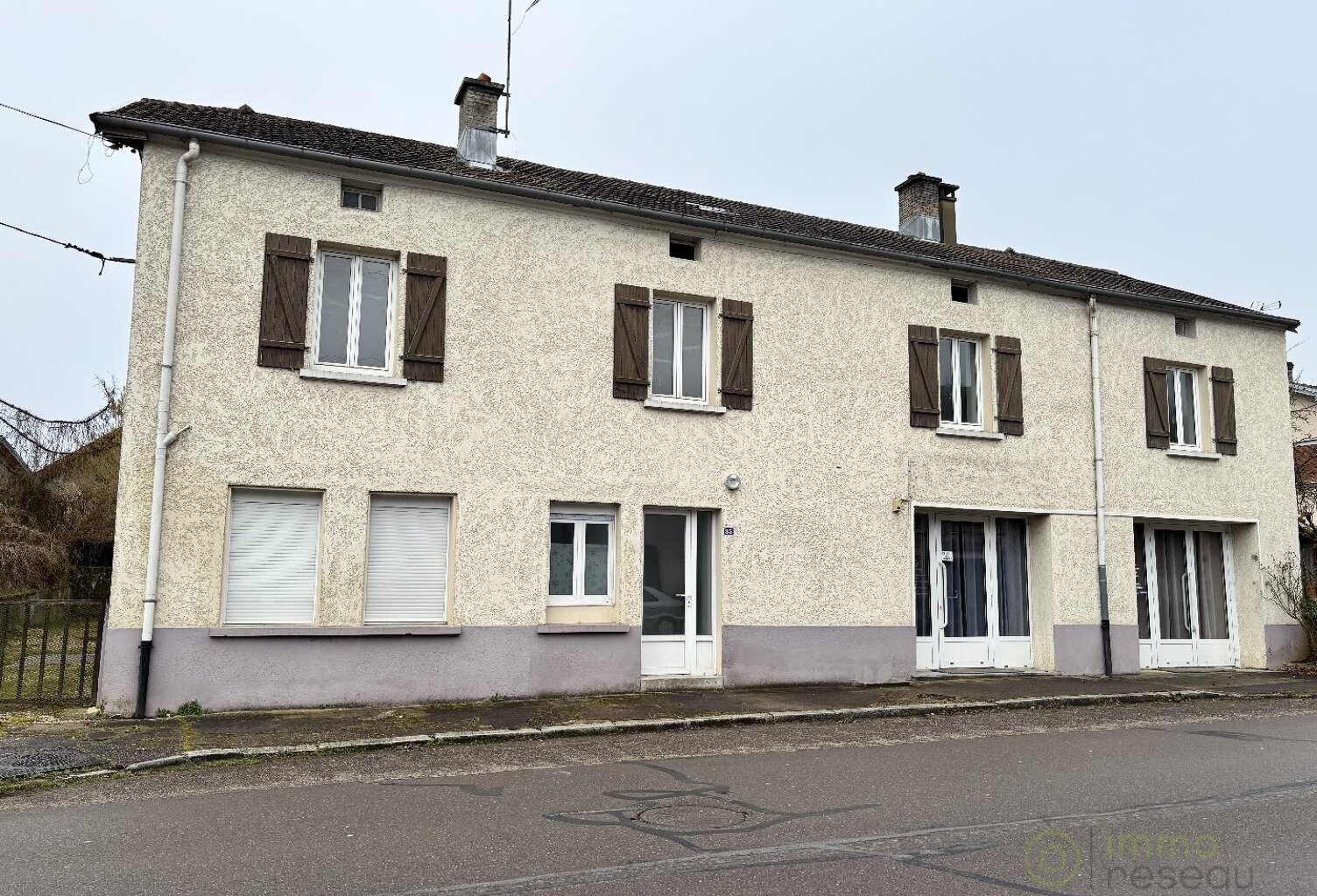 Immeuble — photo 1