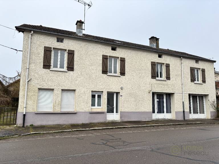 Immeuble — photo 1