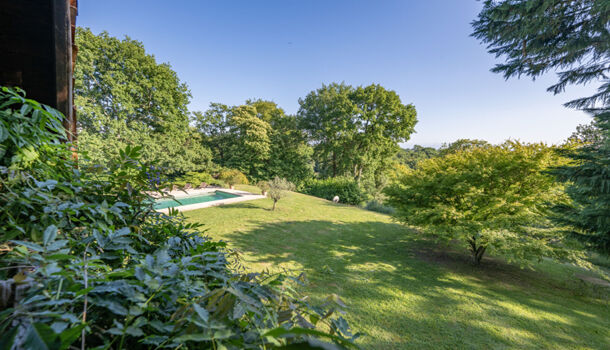 Propri&eacute;t&eacute; 9 pièces  à vendre Morlaàs 64160