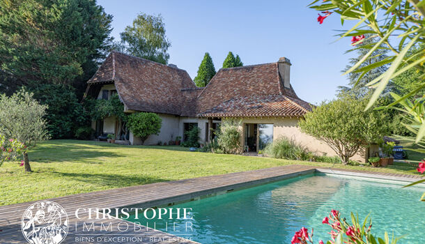 Propri&eacute;t&eacute; 9 pièces  à vendre Morlaàs 64160