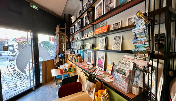 Local commercial 6 pièces  à vendre Hyères 83400