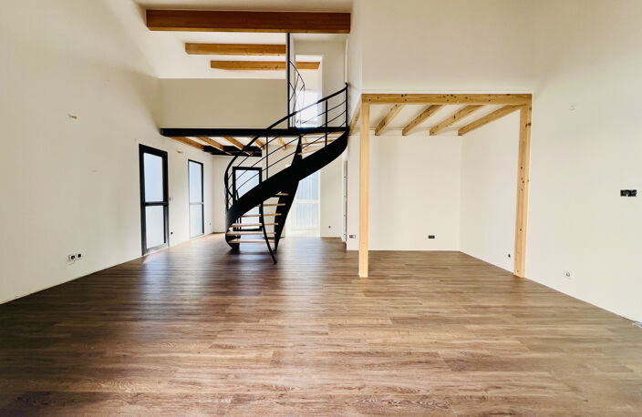 Vente Local professionnel de 97m2 avec terrasse de 9m2 — photo 4