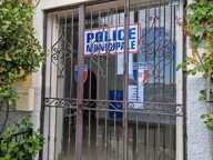 LOCAL PROFESSIONEL - FALICON — photo 2