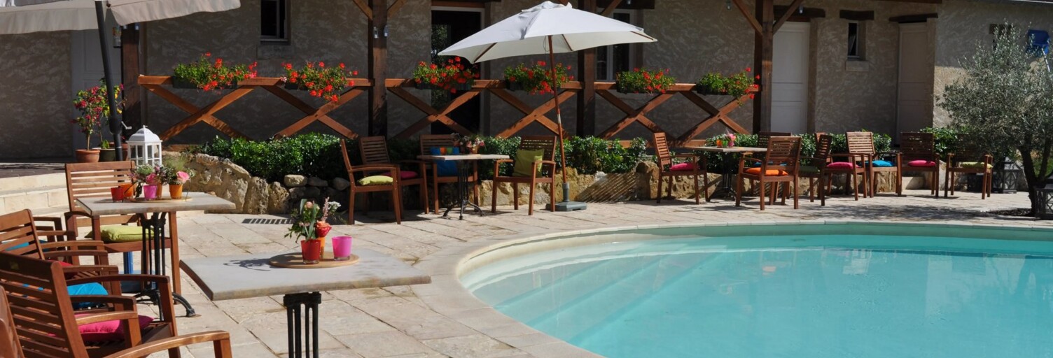 Maison 7 Pièces 459 m² à vendre à Coulonges-les-Hérolles (86290)