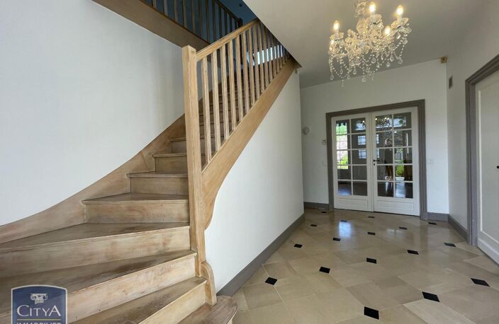 Vente maison 8 pièces 190 m² Châteauroux (36000) — photo 3