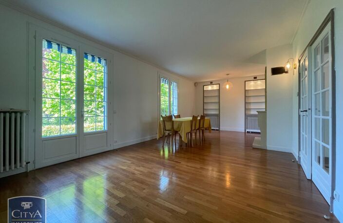 Vente maison 8 pièces 190 m² Châteauroux (36000) — photo 4
