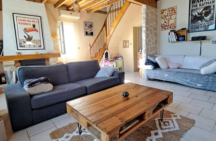 Maison en pierre de 113 m2 - Terrain 536 m2 — photo 2