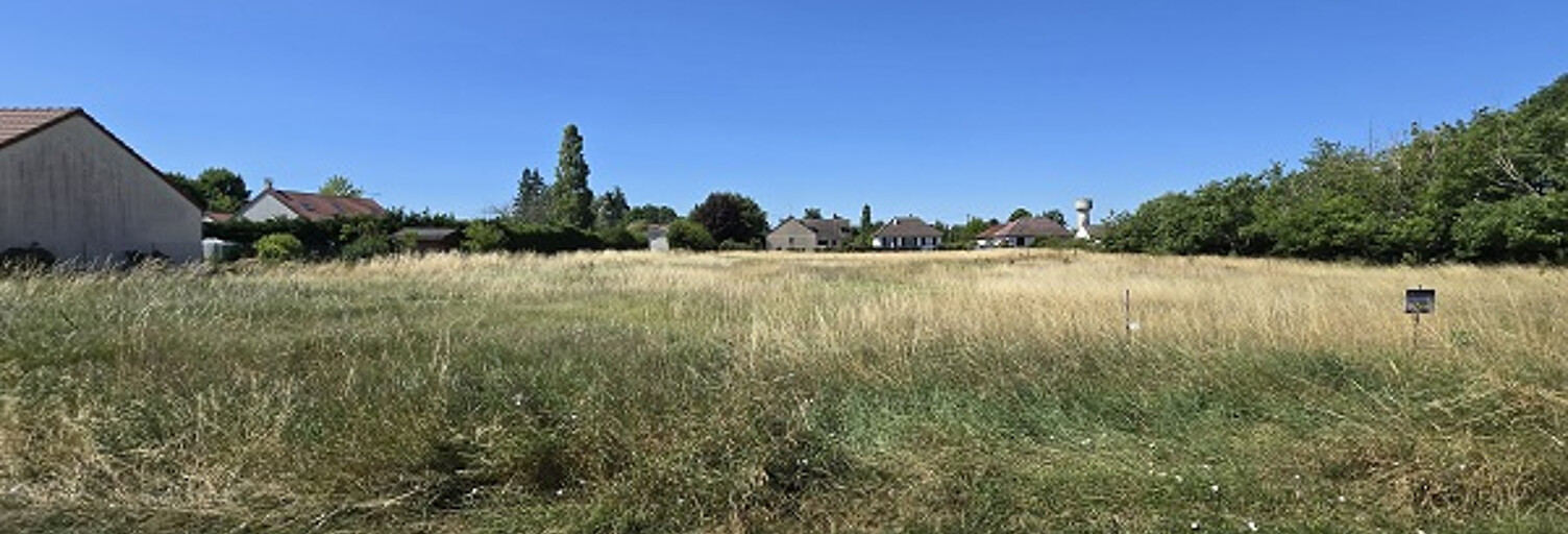 Terrain  1111 m² à vendre à Cravant (45190)