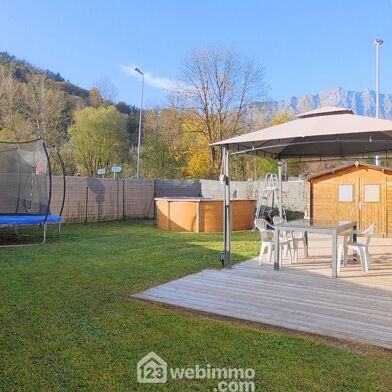 Maison 1 pièces 315000 €