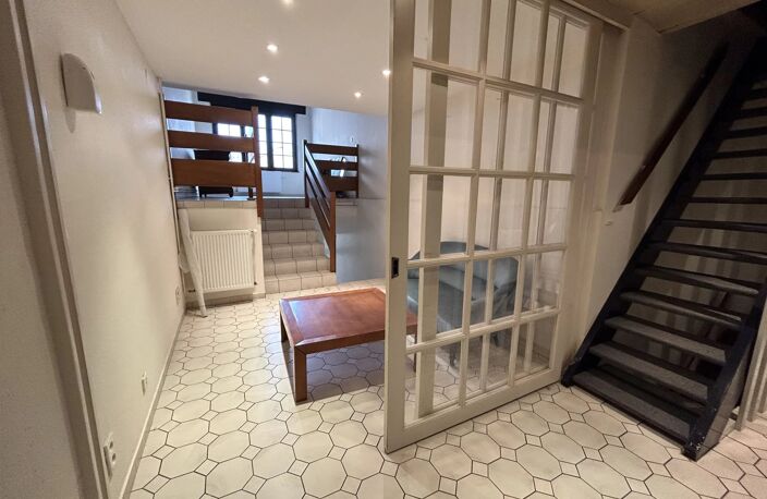 LOCAL COMMERCIAL ET APPARTEMENT TRIPLEX — photo 3