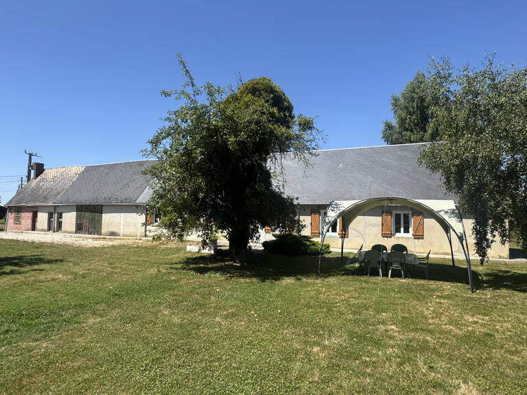 VALD'YERRE — photo 1