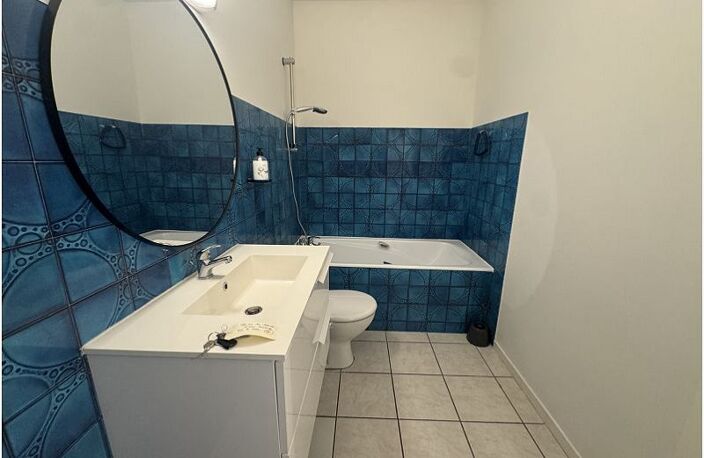 Une pièce — photo 2
