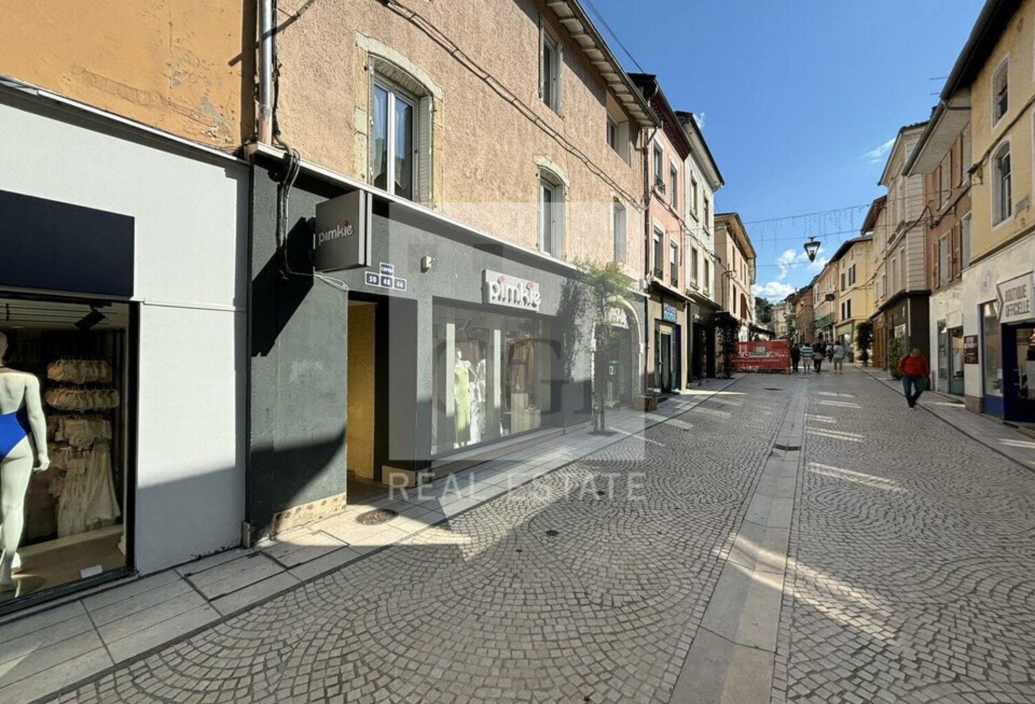 LOCAL COMMERCIAL à LOUER — photo 1