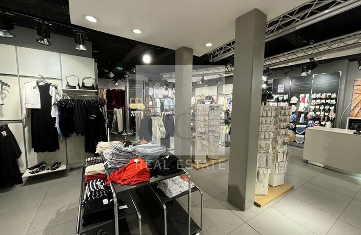 LOCAL COMMERCIAL à LOUER — photo 3