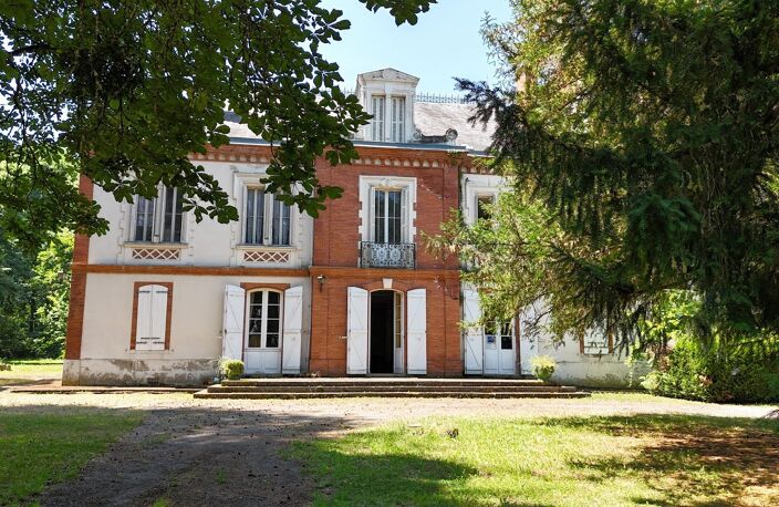 Château — photo 3