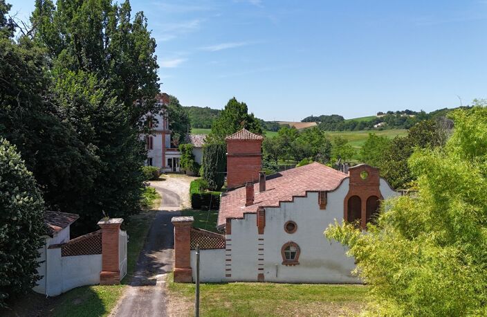 Château — photo 4
