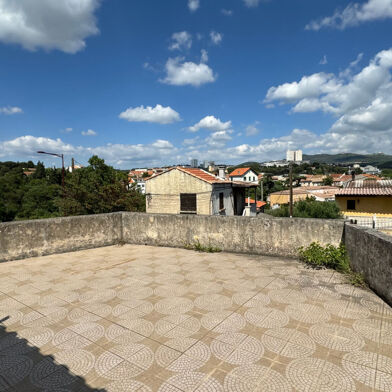 Commerce 3 pièces 265000 €