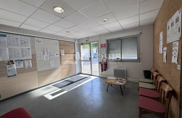 LOCAL D'ACTIVITE - ATELIER à LOUER — photo 4