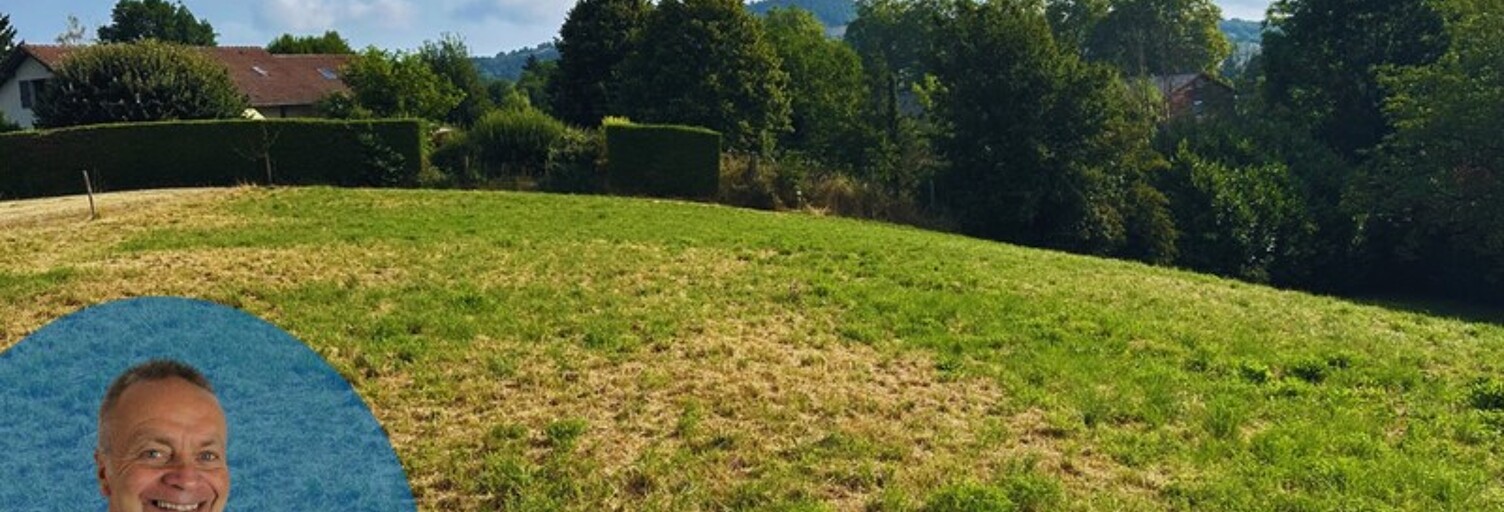 Terrain  745 m² à vendre à Saint-Geoire-en-Valdaine (38620)