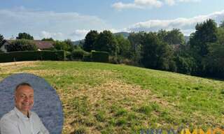 Terrain  745 m² à vendre à Saint-Geoire-en-Valdaine (38620)