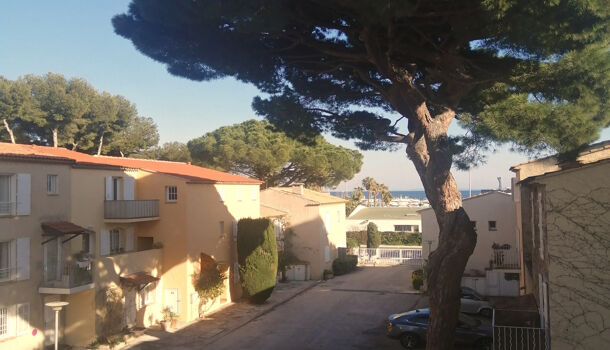 Villa / Maison 5 pièces  à vendre Hyères 83400