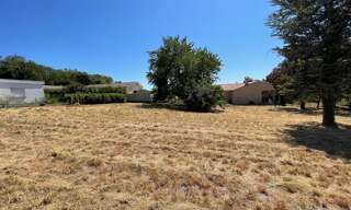 Terrain  767 m² à vendre à Ruelle-sur-Touvre (16600)