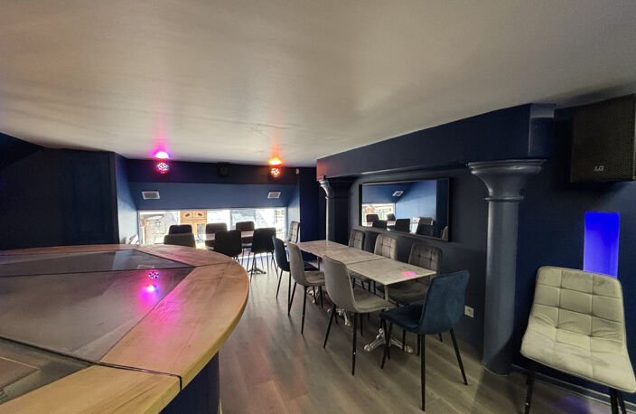 Local Commercial 70 m2 — photo 2