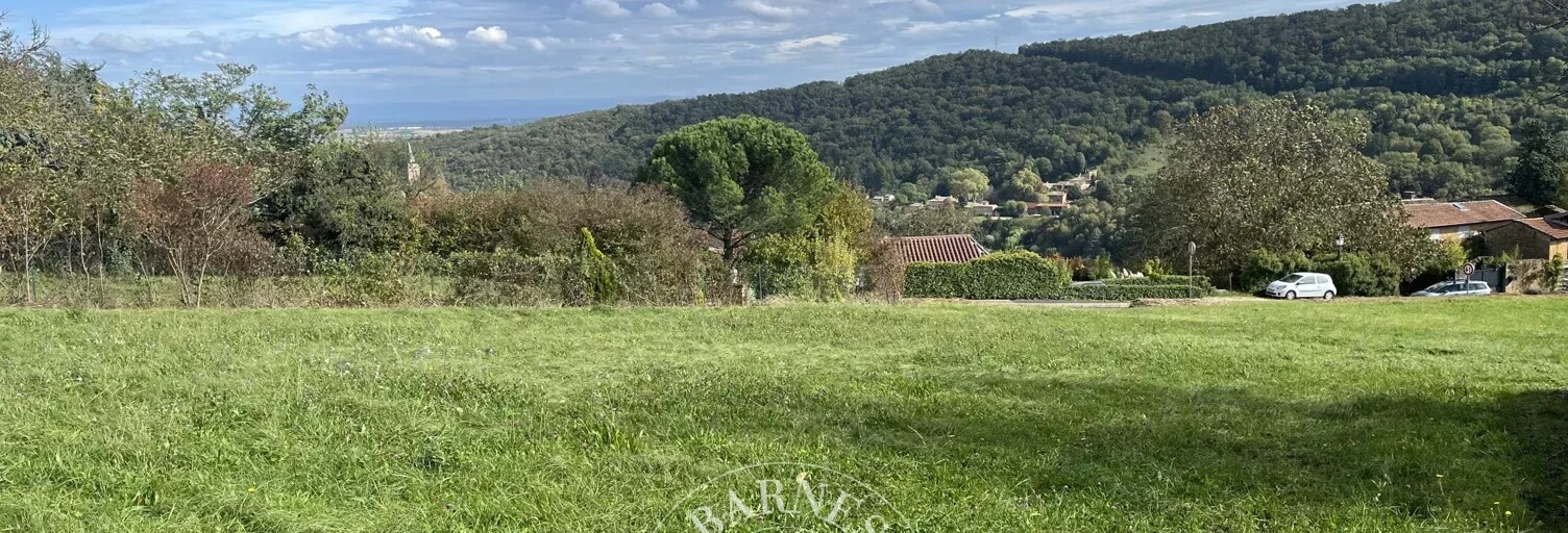 Terrain  1897 m² à vendre à Poleymieux-au-Mont-d'Or (69250)