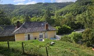 Maison 10 Pièces 171 m² à vendre à Laval-de-Cère (46130)