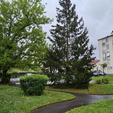 Appartement 4 pièces 160000 €