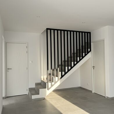 Maison 5 pièces 325000 €