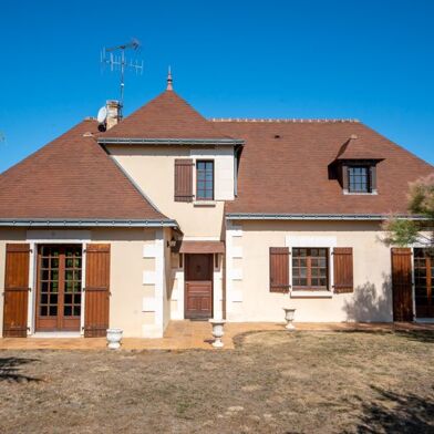 Maison 8 pièces 244950 €