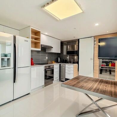 Appartement 3 pièces 249000 €