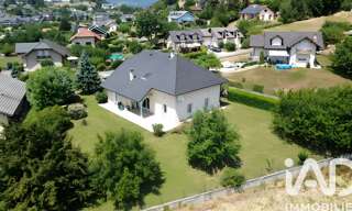 Maison 5 Pièces 200 m² à vendre à Saint-Jeoire-Prieuré (73190)