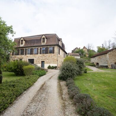 Maison 6 pièces 437900 €