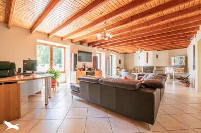 Maison 6 pièces 365680 €